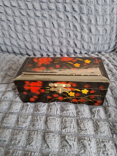 Vintage japanese style - vintage, black