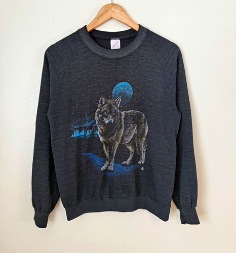 Vintage jerzees wolf graphic - jerzees,