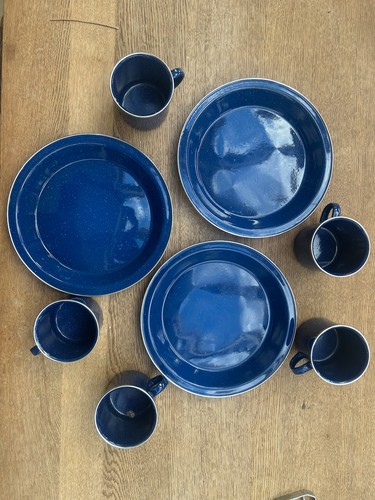Blue enamel plate and - blue,