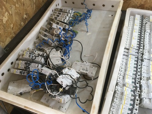Square schneider rcd - /,