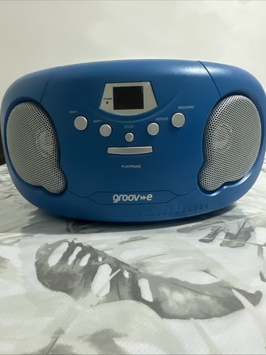 Groov portable player - groov-e,