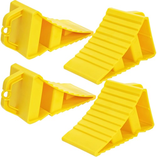 Pack wheel chocks with - 4,
