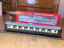 Hornby R4427 Pullman 3rd Class