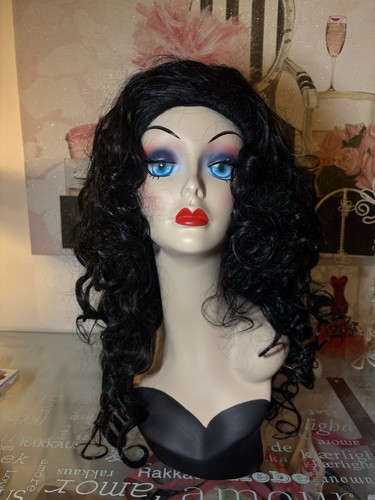 Long black curly - long,