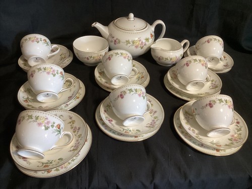 Wedgwood mirabelle piece - mirabelle, 27