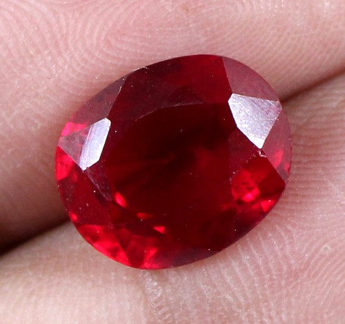 Natural oval burma red - ct,