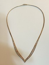 9ct Tri Colour Gold V Shaped