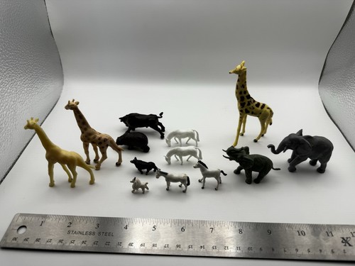 Vintage plastic original - original, corgi