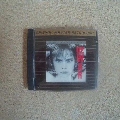 War mobile fidelity - u2,