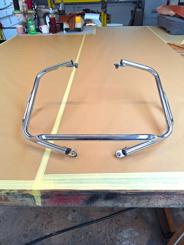 Vespa fro crash - t, bar