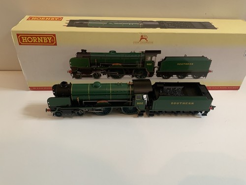 Hornby r2745 schools - r2745, class