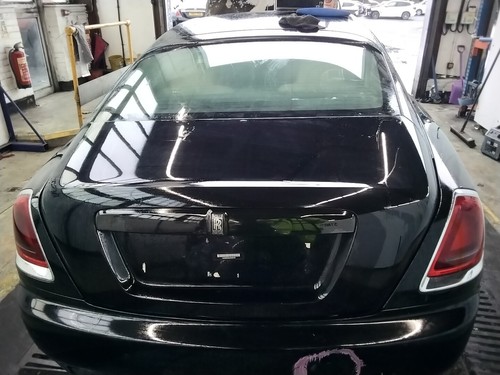 Boot lid rolls - rolls, royce