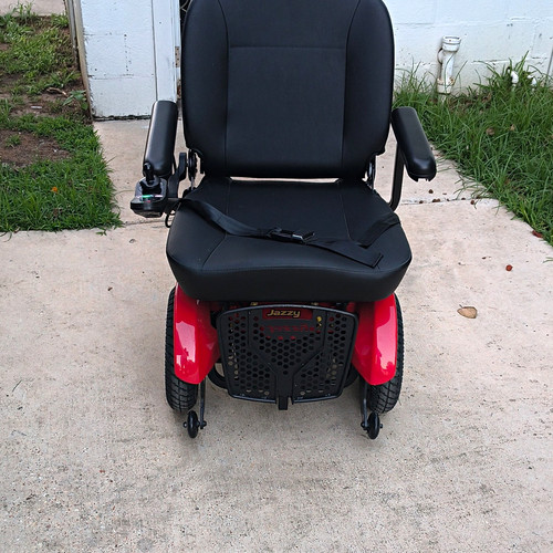 Jazzy elite powerchair - hd,