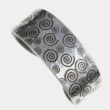 Pewter Swirls Design