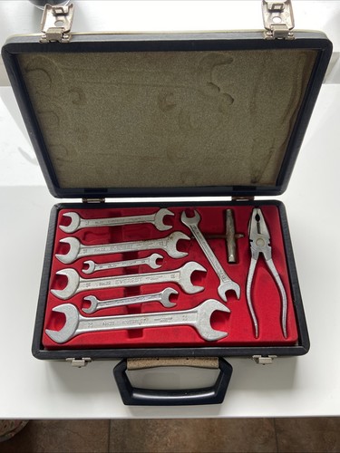 Ferrari tool kit with - kit, everest