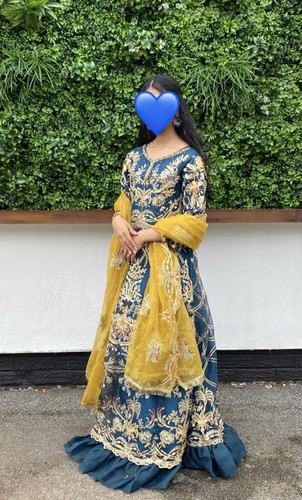 Mehndi outfit dress indian - mehndi,
