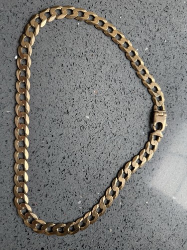 Heavy 9ct gold curb - heavy,