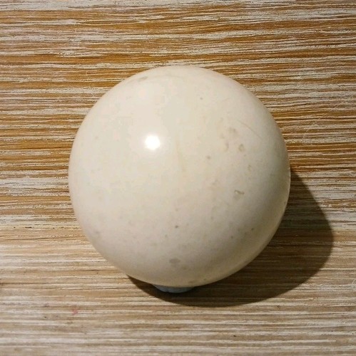 White lawn bowls - white, jack