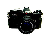 Canon AE-1 Program + 50mm f1.8 lens