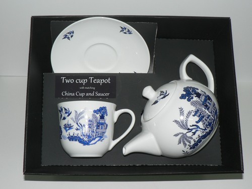 Blue willow pattern cup - willow,