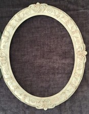 Large oval picture frame - large,
