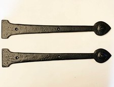 A Pair Of 15" Spear End False