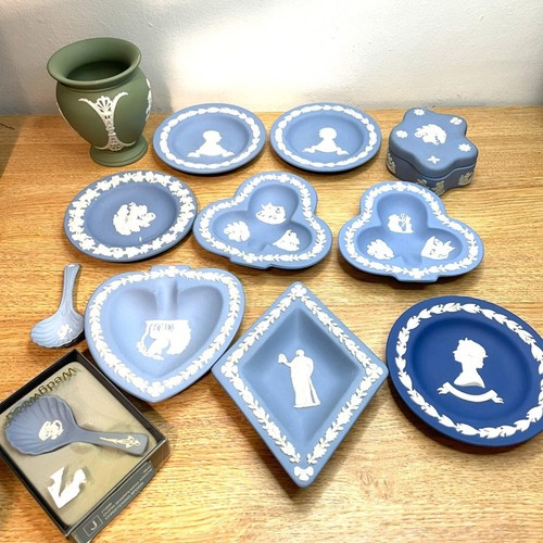 Wedgwood jasperware job lot - wedgwood, 12