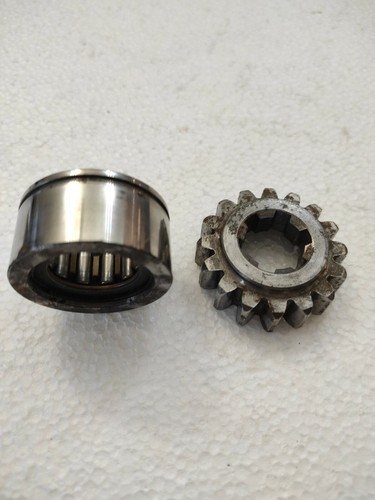 Second gear secondary shaft - gear,