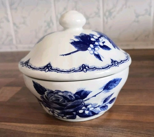 Vintage victoria broadhurst - victoria,