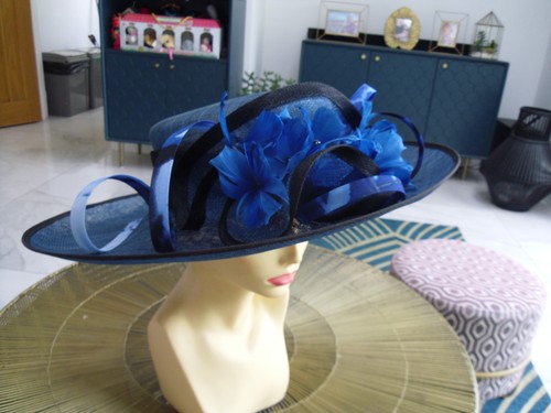 Stunning ladies cappelli - stunning,