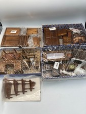 Job Lot of Vintage Doll House