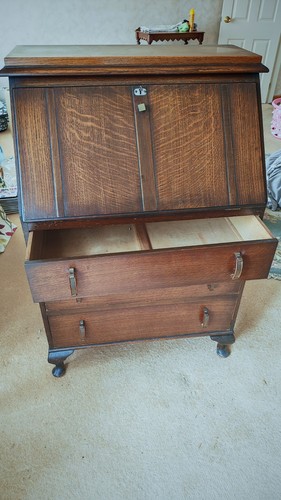 Antique dark tan - , wooden