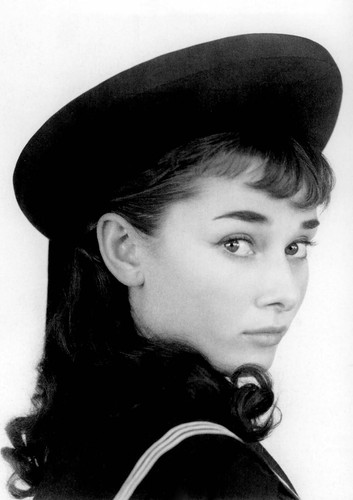 Audrey hepburn monochrome - audrey,