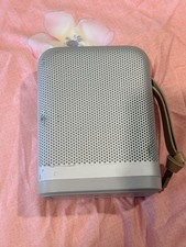 Bang & Olufsen Beoplay P6 –