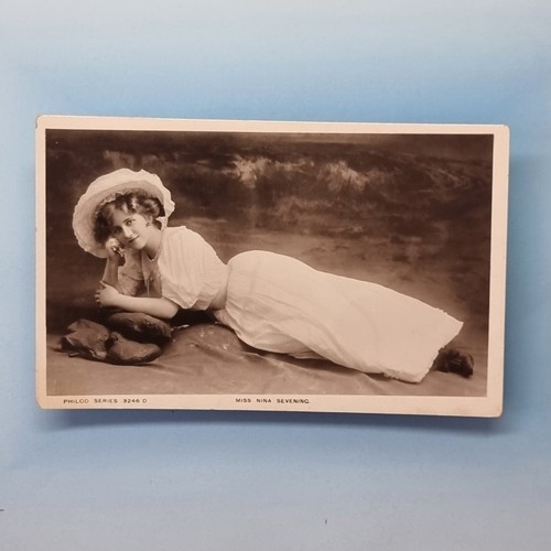 Edwardian actress postcard - edwardian,