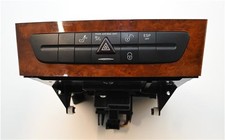 CD PLAYER MERCEDES-BENZ E