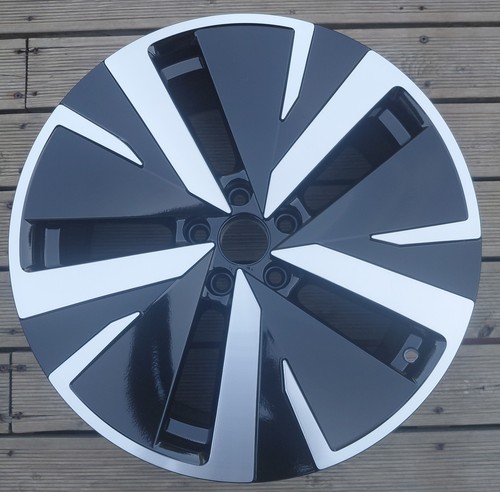 Genuine tiguan 5x19 alloy - vw,