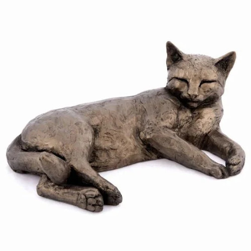 Polly cat lying cold - lying, cast
