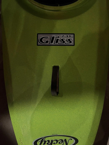 Necky gliss used - gliss, 7’11”