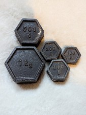Vintage Iron Metric Scale Weights Hexagonal 1kg 500g 200g 100g Plus Extra 200g