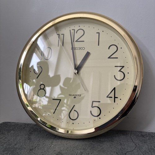 Seiko gold colour wall clock - gold,