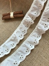 Laces Galore  - Ivory Broderie Anglaise Gathered  Lace Trim 4cm/1.5"