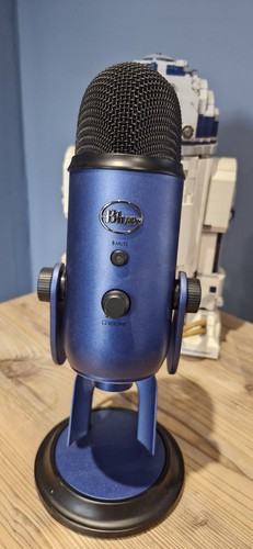 Blue yeti usb microphone - usb,
