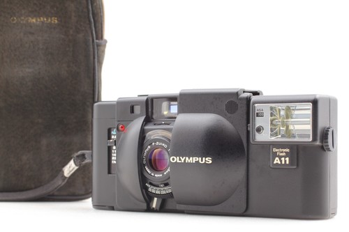Near mint olympus xa - mint,