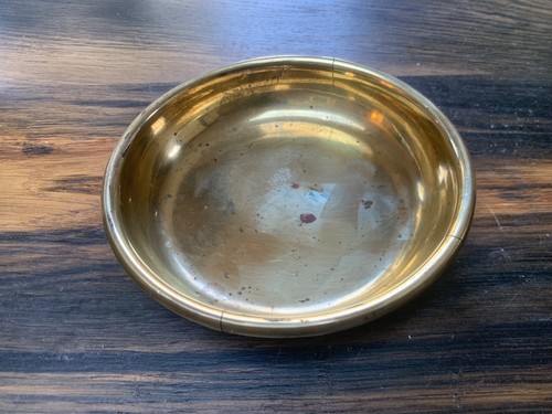 Plain vintage round - , brass
