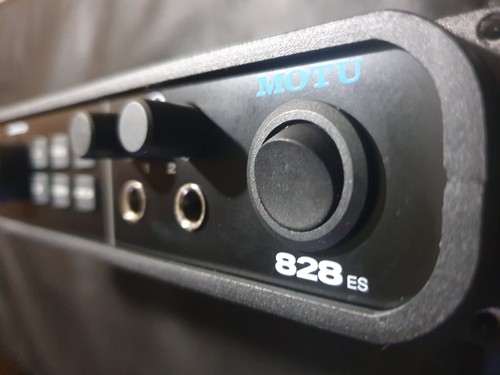Motu 828es thunderbolt - motu, thunderbolt/usb
