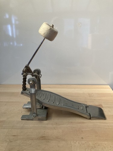 Drum foot pedal - foot,
