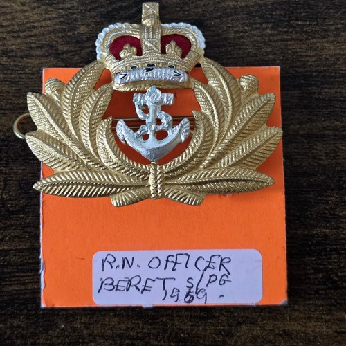 Royal navy officer - royal,