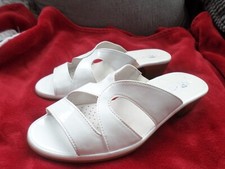 Rohde white patent  Leather Low Heel sandals  Open Toe  Shoes   comfy  size 4.5