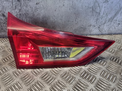 Toyota auris estate tailgate - toyota,